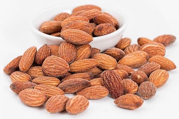 Bağırsakları çalıştıran yiyecekler : Badem